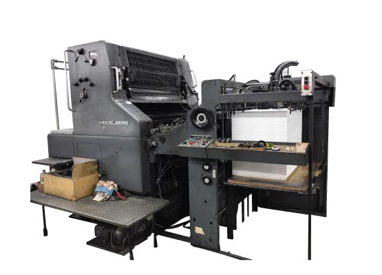 機器と製造-伸びカラー印刷